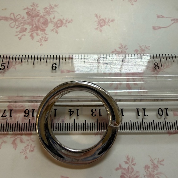 Monet Silver Loop Brooch - Picture 4 of 4